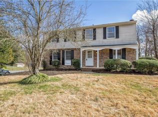 1101 Arch Hill Dr, North Chesterfield, VA 23236