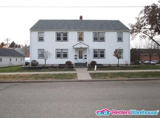 200 Mill St, Jordan, MN 55352