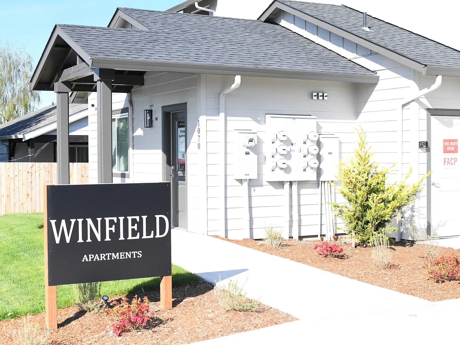 Winfield Apartments — Photo 1