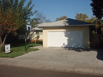 2nd image of 2419 W Sonoma Ave