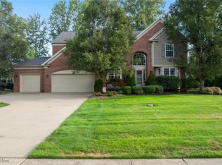 36327 Wendell St, Avon, OH 44011