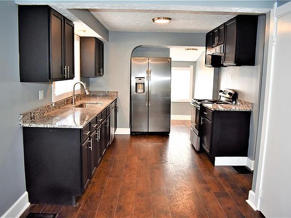 5th image of 1427 E Southern Ave