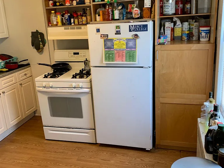 81 Cedar St #1 — Photo 1
