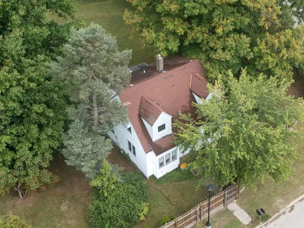 16963 Douglas Rd, Mishawaka, IN 46545