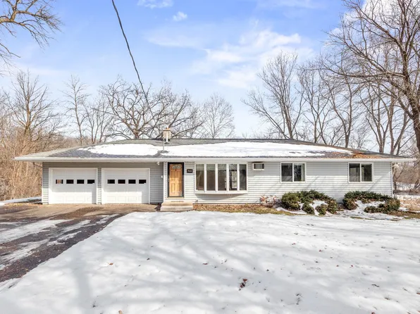 7662 Pioneer Rd, Wyoming, MN 55092