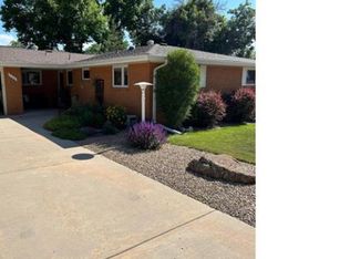 2225 Riviera Pl, Longmont, CO 80501