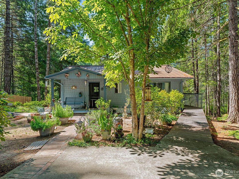 1st image of 381 NE Tahuya Boulevard