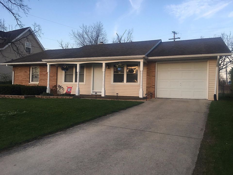 1st image of 102 S Chase Dr