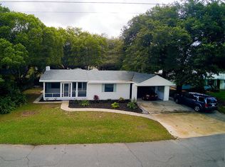 32118 Harris Rd, Tavares, FL 32778