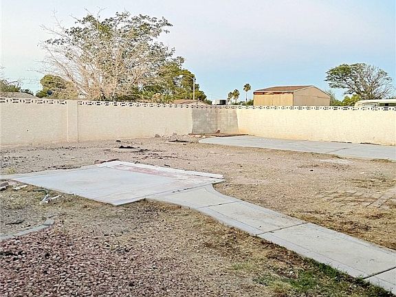 4th image of 6284 Gunderson Blvd