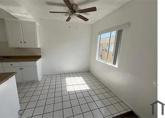 1224 W 107th St #8 — Photo 7