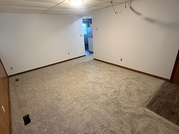 3rd image of 400 E 2nd St #3