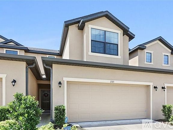 2nd image of 2315 Seven Oaks Dr #2315