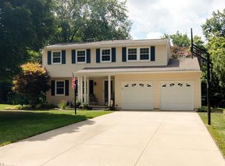 1214 Goldfinch Trl, Stow, OH 44224