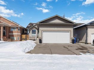 330 Sears Cv, Saskatoon, SK S7N4V7