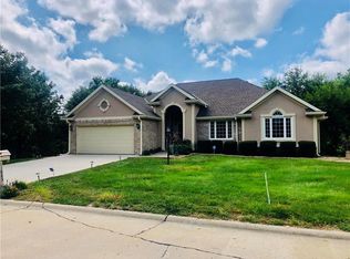 11825 Windham Rd, Country Club, MO 64505