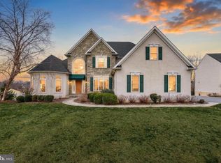 395 Ecker Dr, Lititz, PA 17543