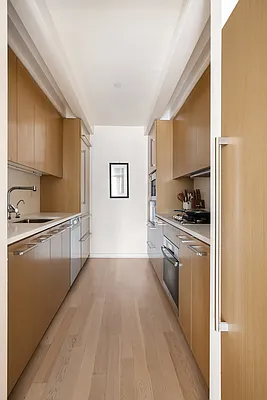 Rented by Brown Harris Stevens | media 9