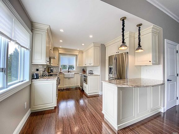 2nd image of 80 Wild Cherry Way