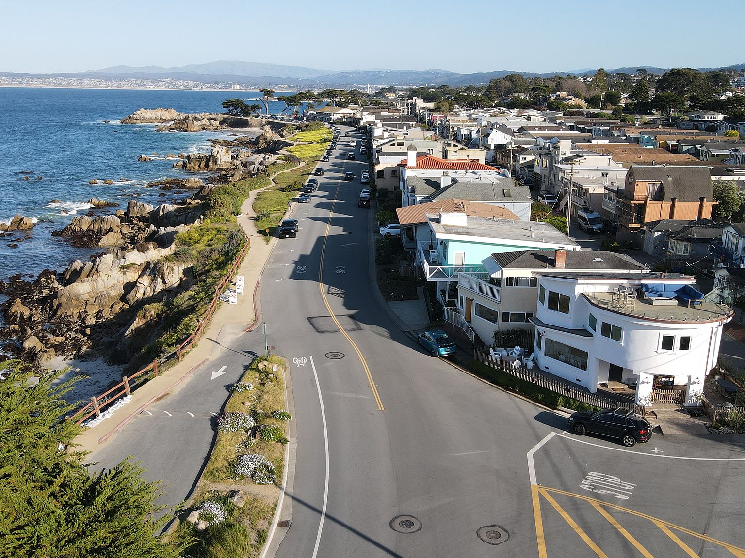 829 Ocean View Blvd, Pacific Grove, CA 93950 | Zillow