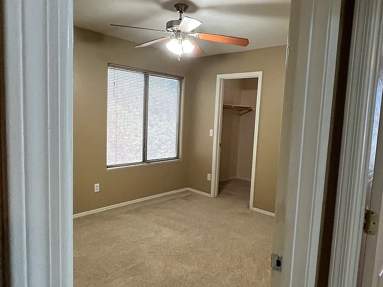 17743 W Hearn Rd — Photo 17