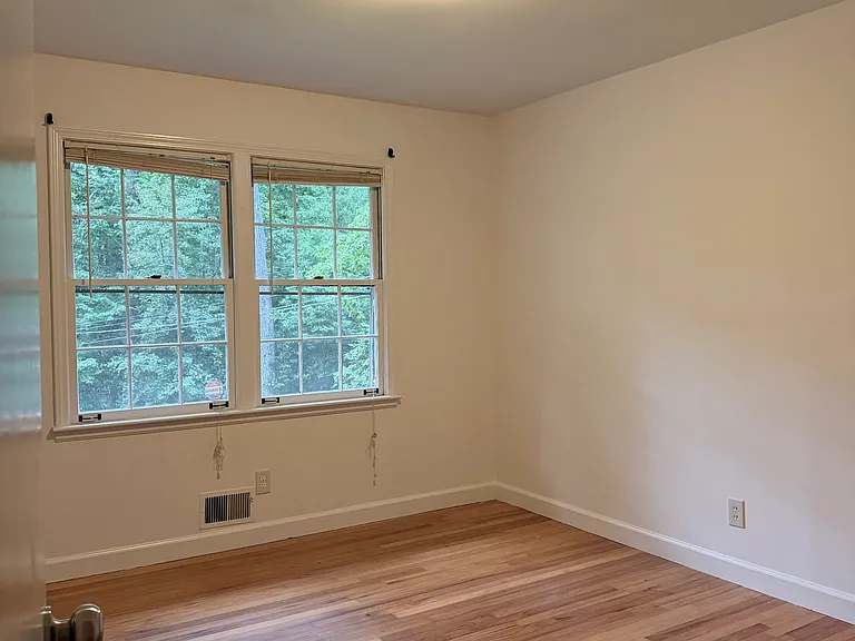 1979 Tall Tree Dr — Photo 14