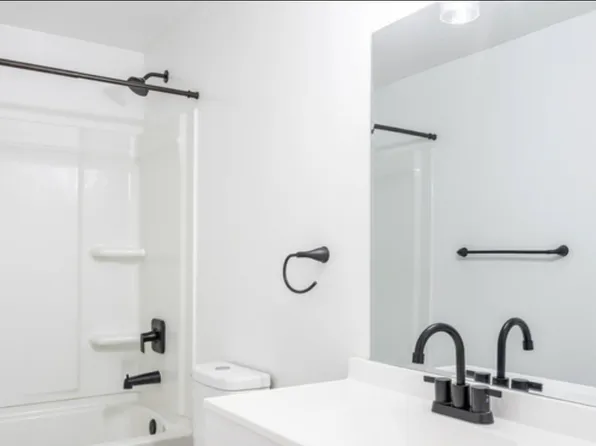 1483 W Stone Gate Dr, Saratoga Springs, UT 84045