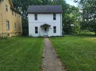 1009 Chittock Ave, Jackson, MI 49203