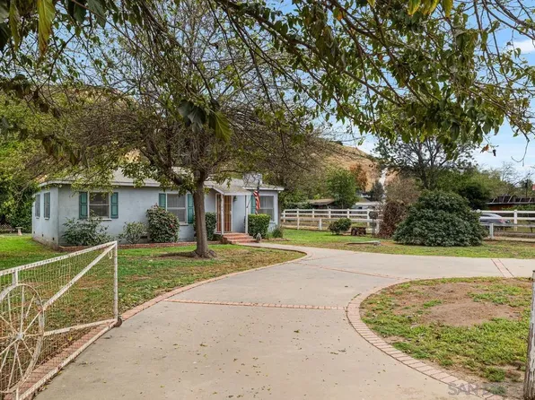 11179 Topo Ln, Lakeside, CA 92040