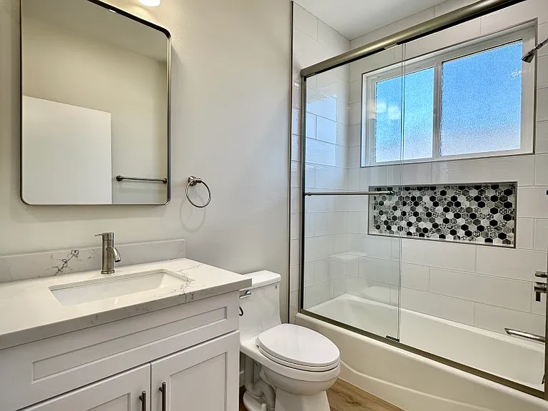 4405 Hungerford St — Photo 19
