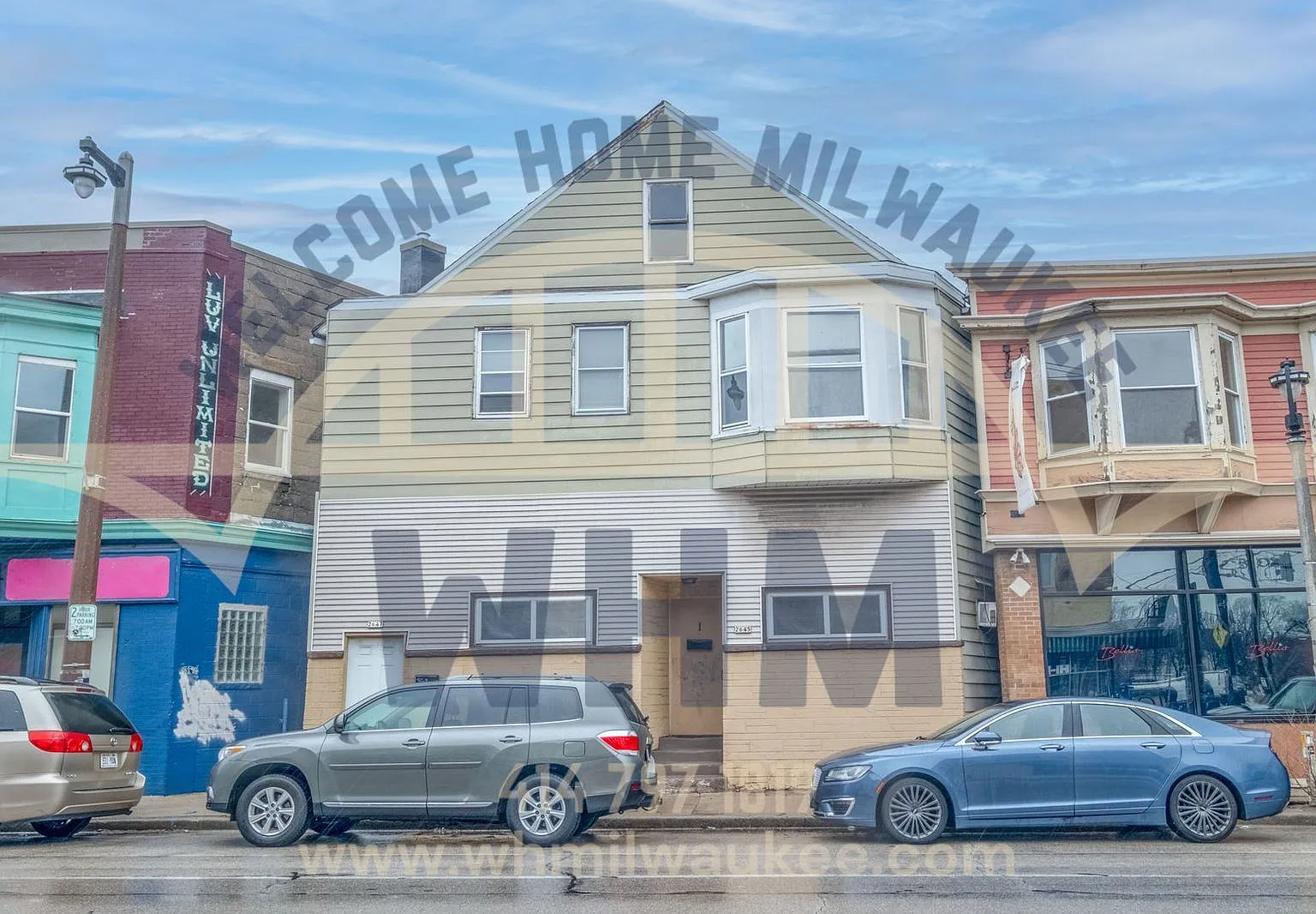 2 bed, 1.0 bath, 902 sqft, $1,650 — Photo 2