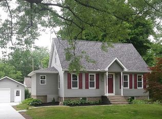 2812 Lafayette Rd, Erie, PA 16506