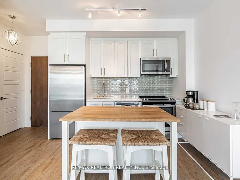 333 Sea Ray Ave #D429 — Photo 8