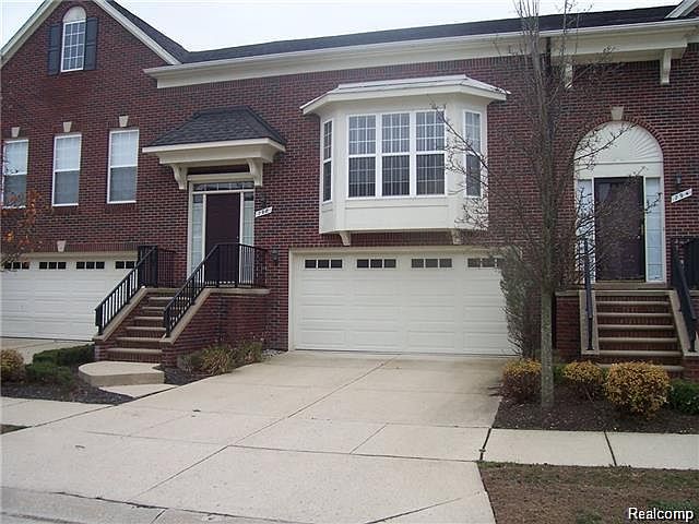 1st image of 798 Sandalwood Dr #1