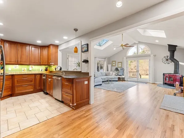 47 Sherman Bridge Rd, Wayland, MA 01778