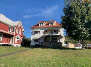 208 Main St, Lowell, OH 45744