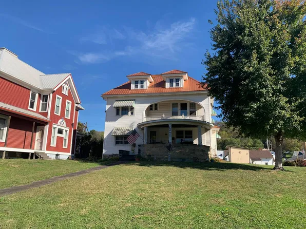 208 Main St, Lowell, OH 45744