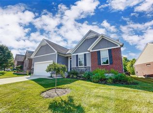 5060 Long Meadow Dr, Franklin, OH 45005