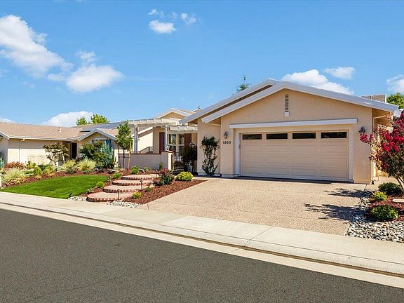 3rd image of 1960 Viola View Ct