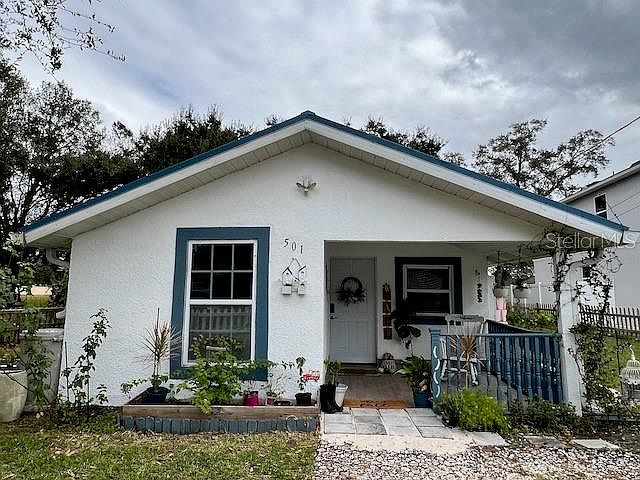 1st image of 501 Finley Ave