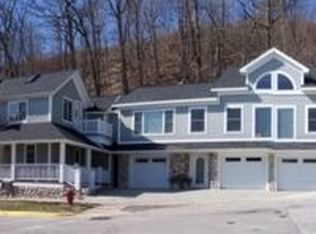 377 E 3rd St, Harbor Springs, MI 49740