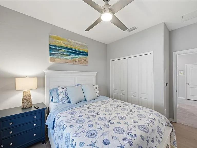 19584 Utopia Ln — Photo 13