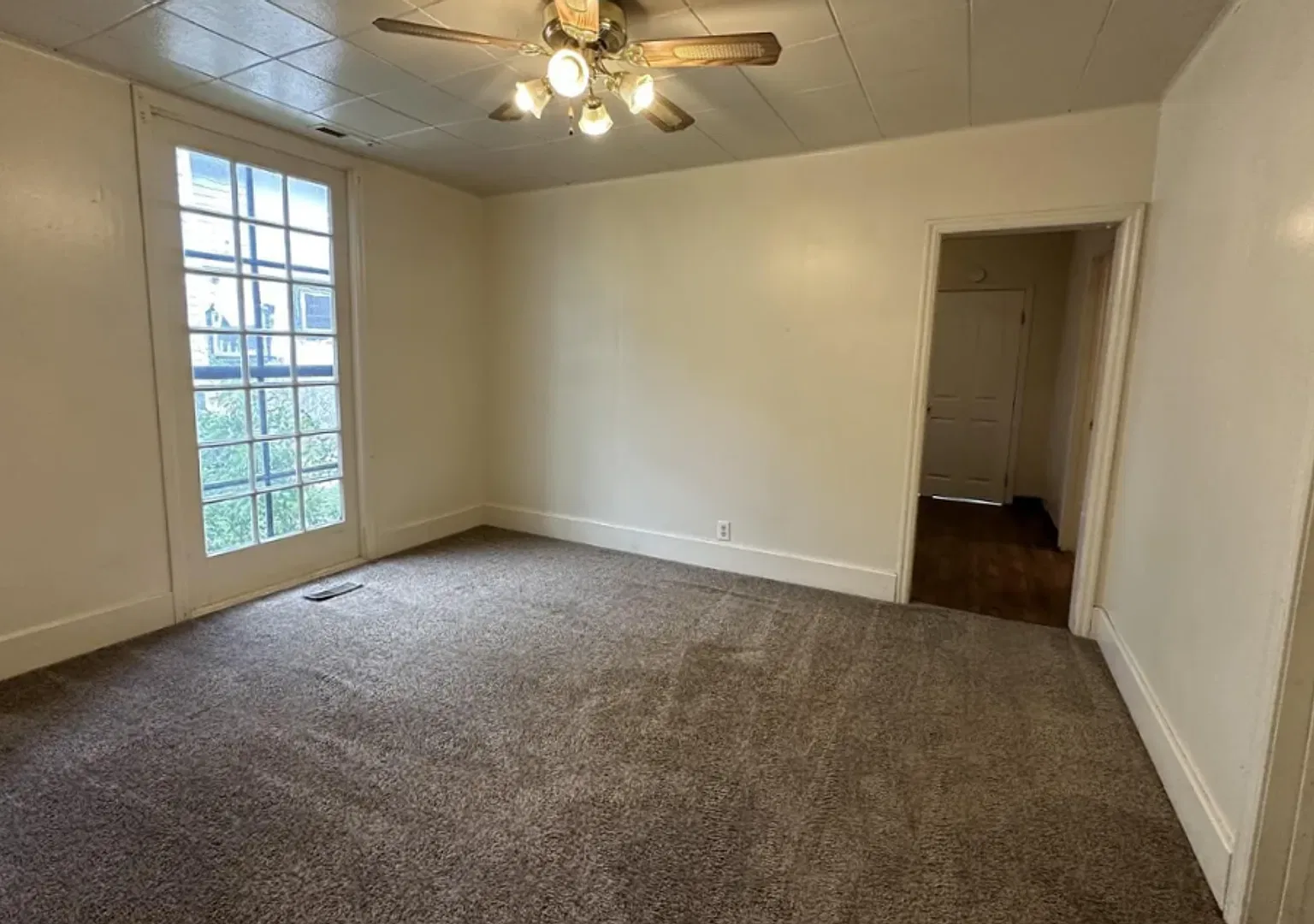 Great Downtown Coeur d'Alene Location! — Photo 4