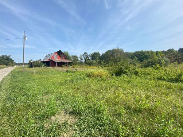 N 2550th St, Dennison, IL 62423