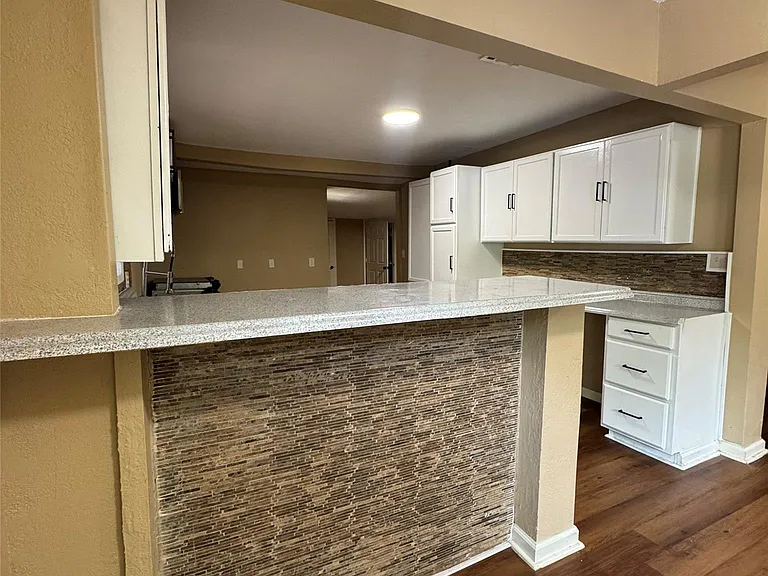 1311 Pershing St — Photo 3