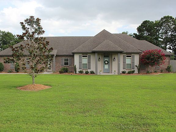 2nd image of 417 Crossbow Dr