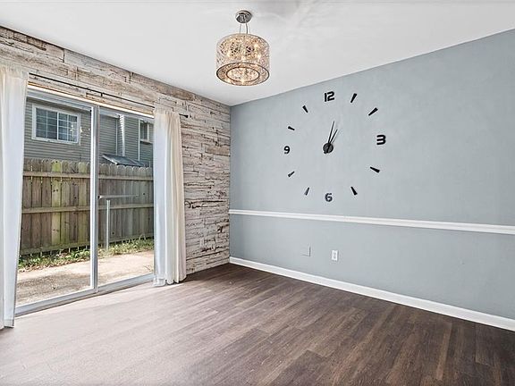5th image of 6701 Dickens Ferry Rd APT 88