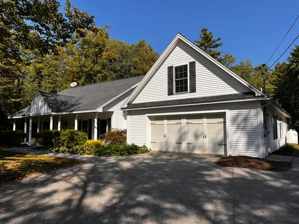 25 Wintergreen Way, Brewer, ME 04412