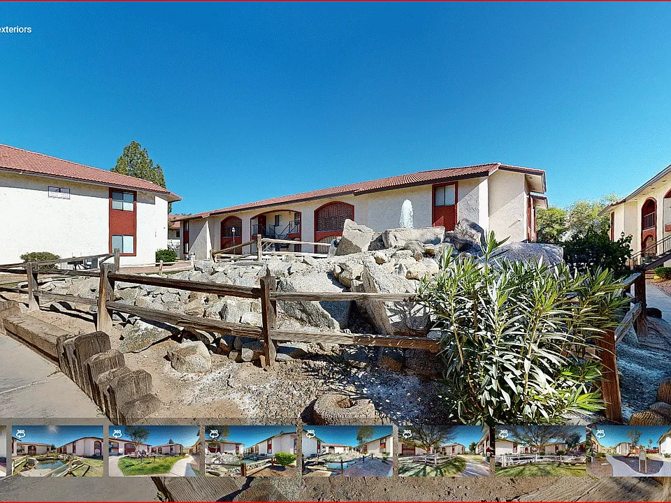 Desert Lakes Apartments