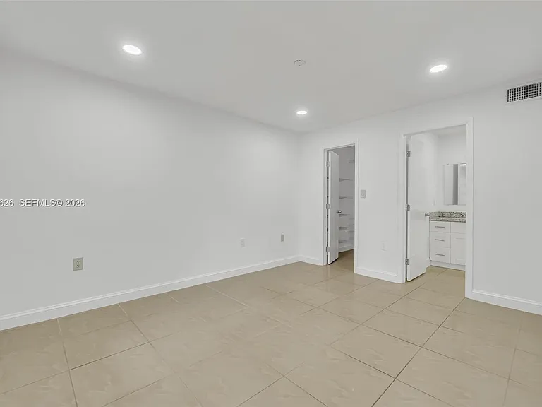 15560 SW 104th Ter #6112 — Photo 17